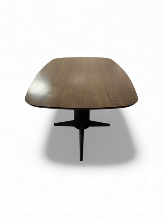 EETAFEL SVEN DEENS OVAAL MASSIEF EIKENHOUT