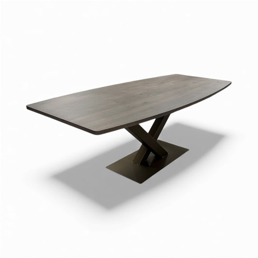 EETTAFEL DAAN TONVORMIG MASSIEF EIKENHOUT